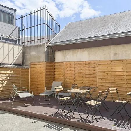 Charming 20m In 20 With Shared Terrace * Paryż